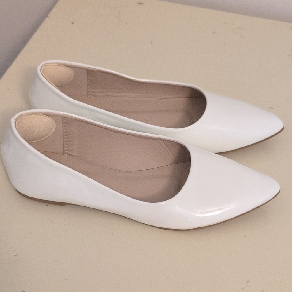 SHEIN Classic White Women's Flats